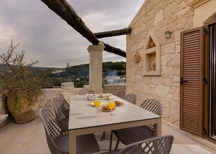 Villa Pantelis