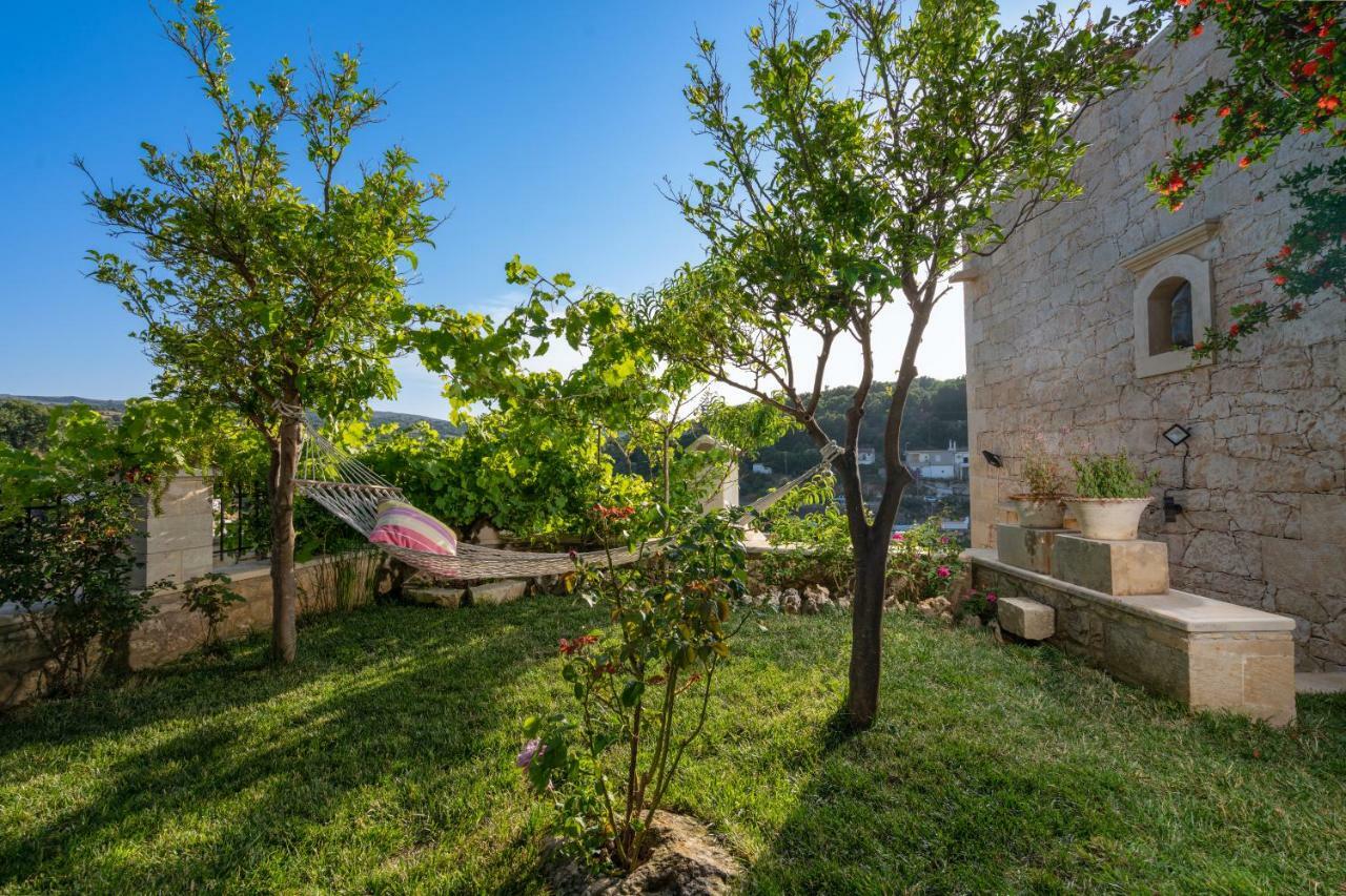 Pantelis Villa Elefterna