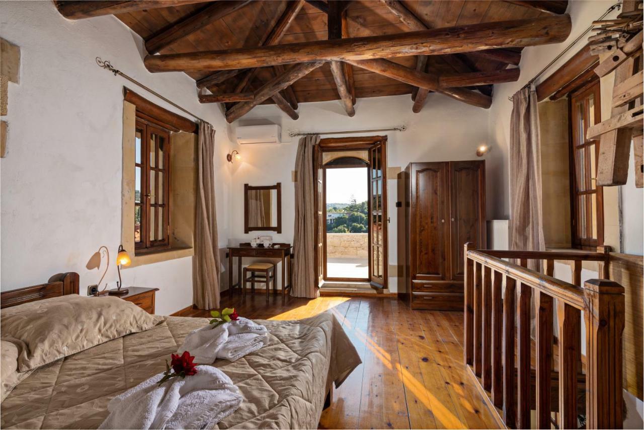 Pantelis Villa Elefterna